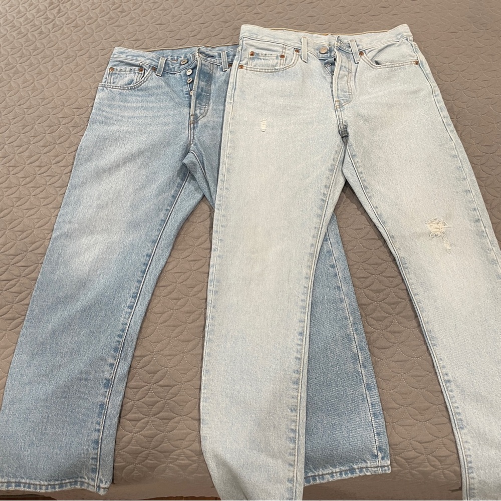 Levi's Classic Light Blue 5 Button Jeans